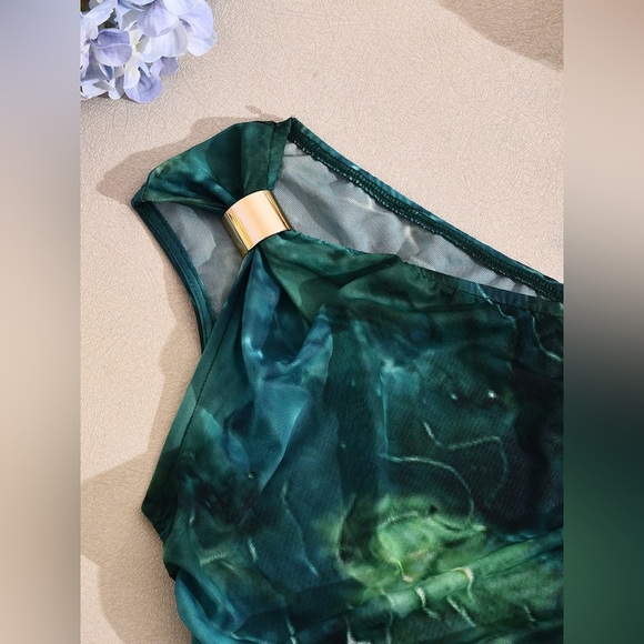 One Shoulder Printed Bodycon Maxi Dress - Picture 6 of 9